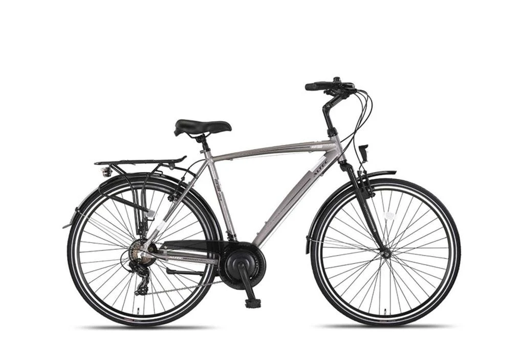 Nieuwe Herenfietsen oud